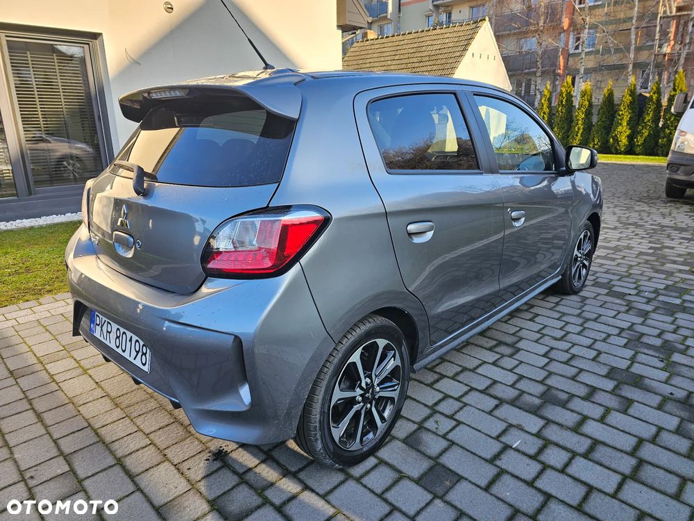 Mitsubishi Space Star - 10