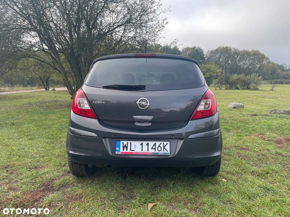 Opel Corsa - 8