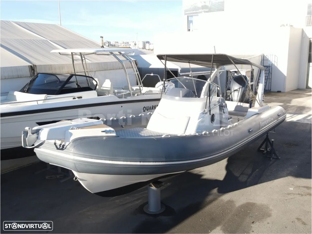 Capelli Tempest 850 Open - 1