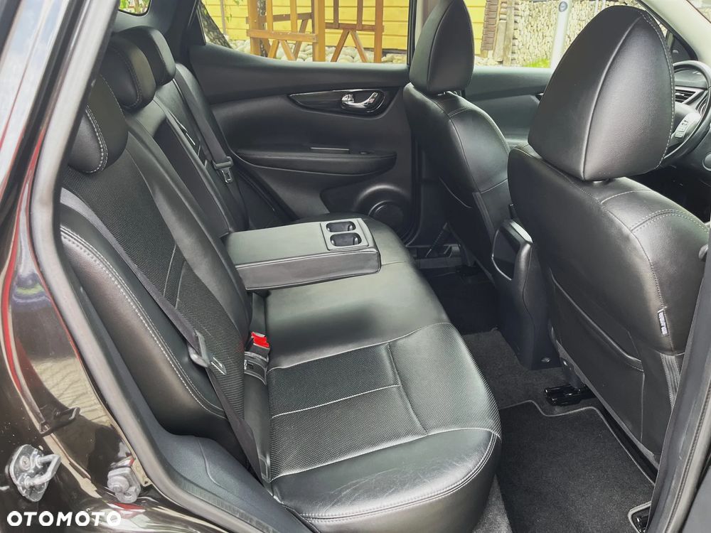 Nissan Qashqai 1.6 DIG-T TEKNA+ - 19