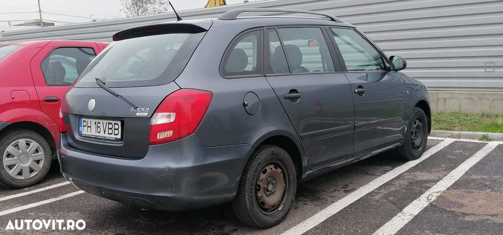 Skoda Fabia 1.2 HTP Active - 2