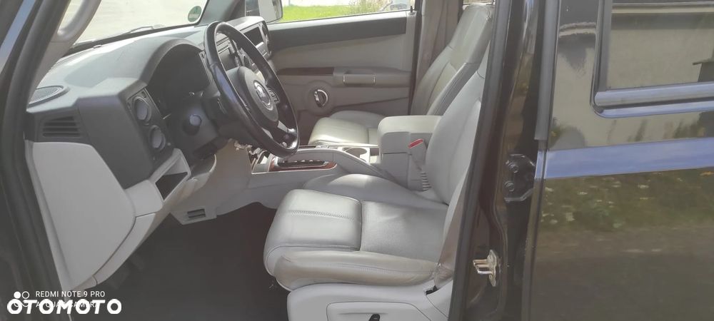 Jeep Commander 3.0 CRD DPF Automatik Overland