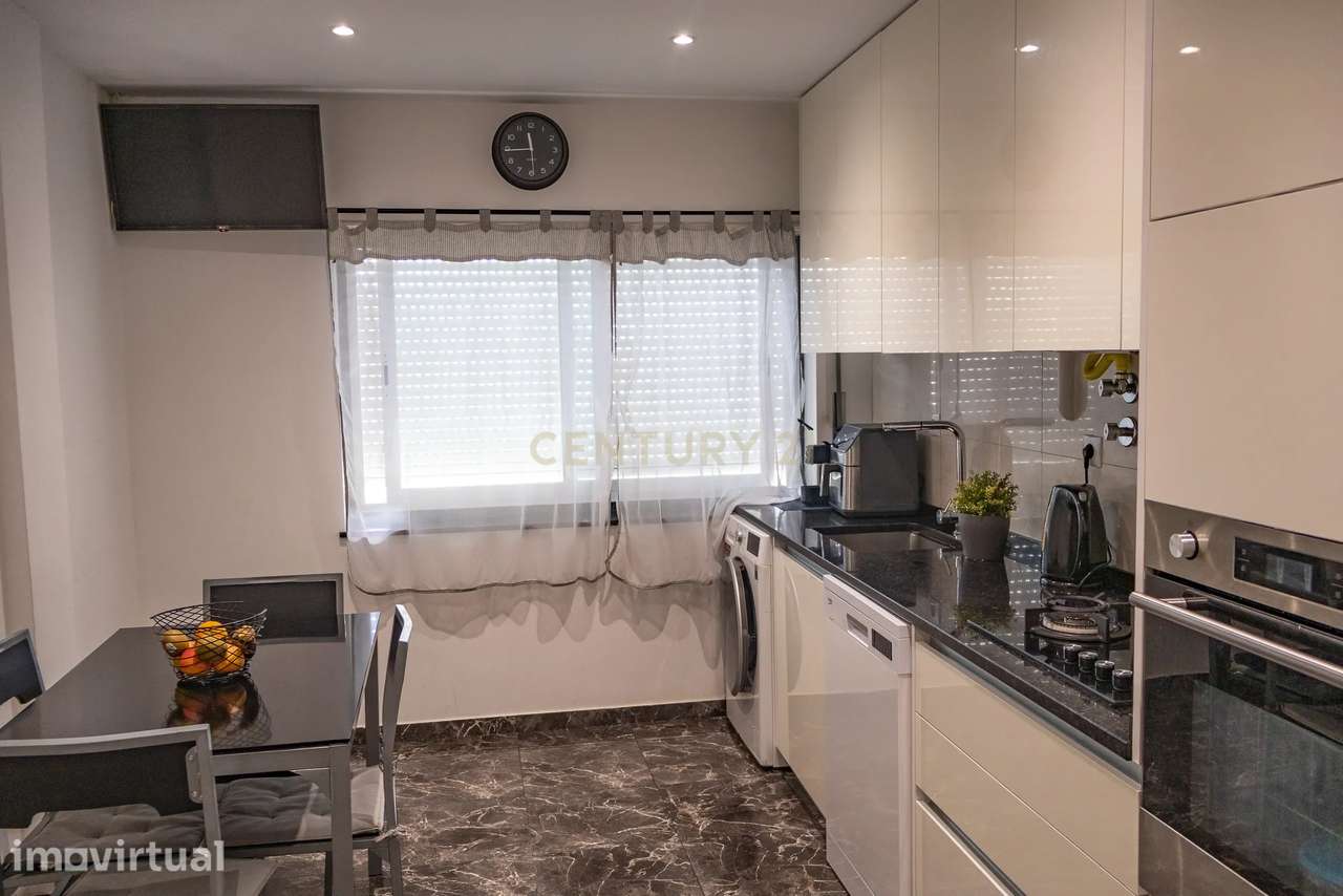 Apartamento Renovado em Malveira, Mafra - 3 Quartos - Grande imagem: 3/53