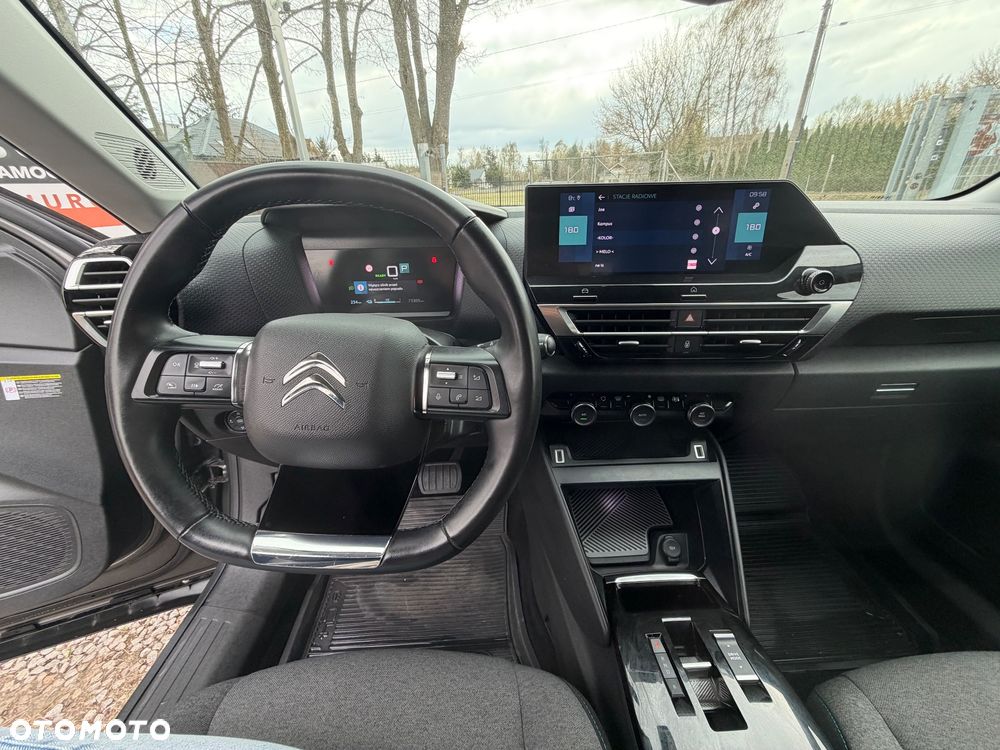 Citroën C4 EV136 50kWh Shine - 26