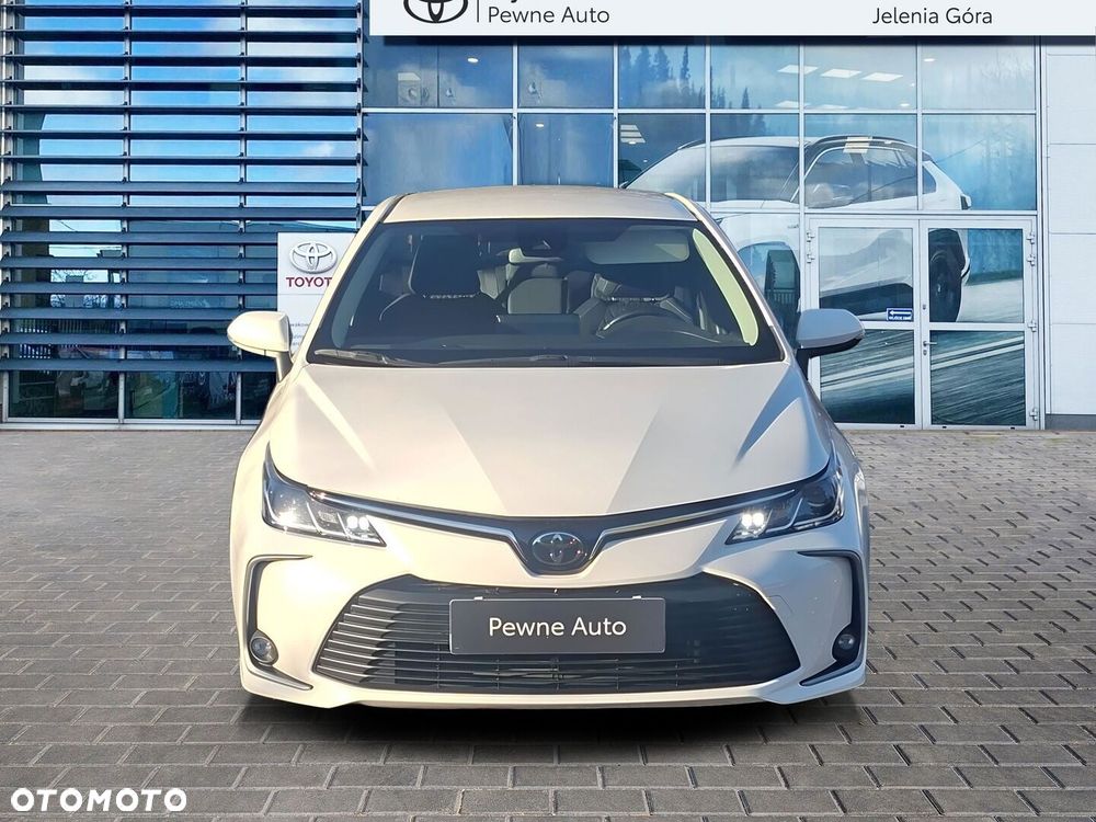Toyota Corolla - 5