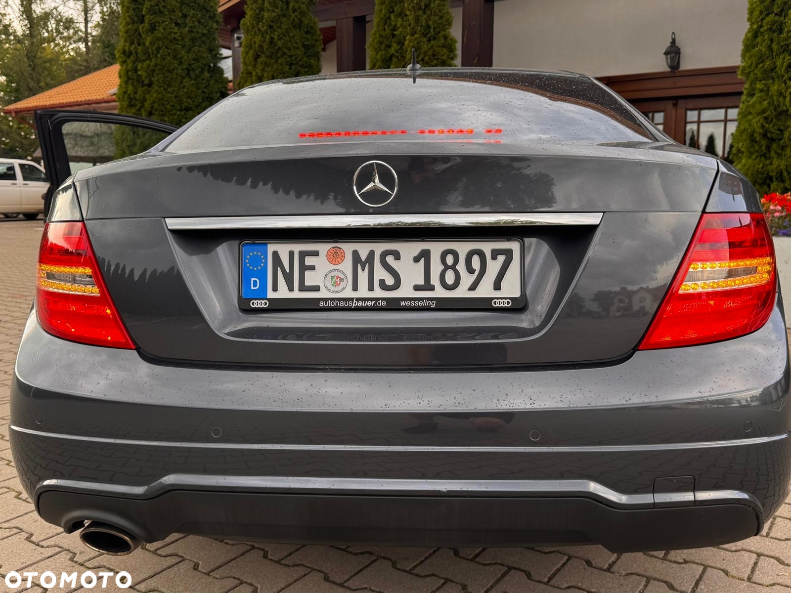 Mercedes-Benz Klasa C 180 AMG Line - 26