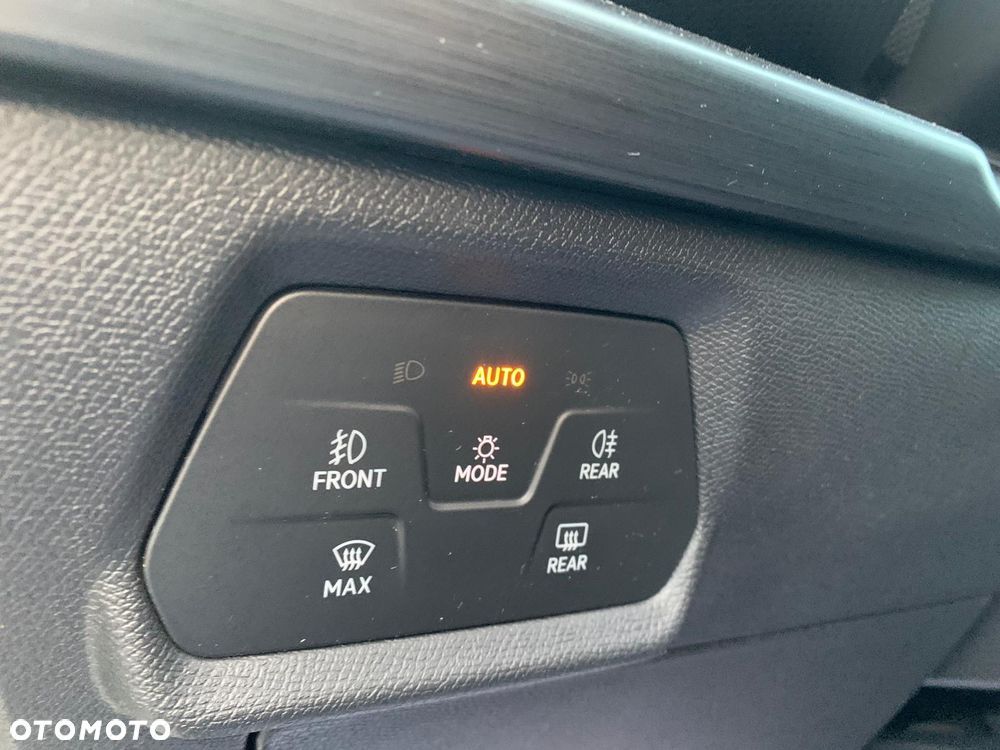 Cupra Leon Sportstourer 1.5 eTSI DSG - 29