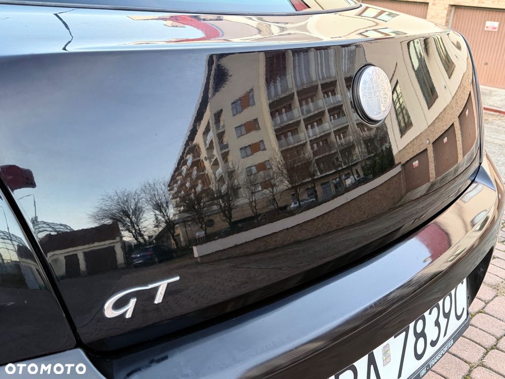 Alfa Romeo GT 2.0JTS Black Line - 6