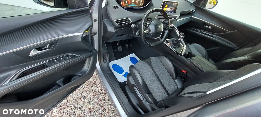 Peugeot 3008 PureTech 130 Stop & Start Active - 17