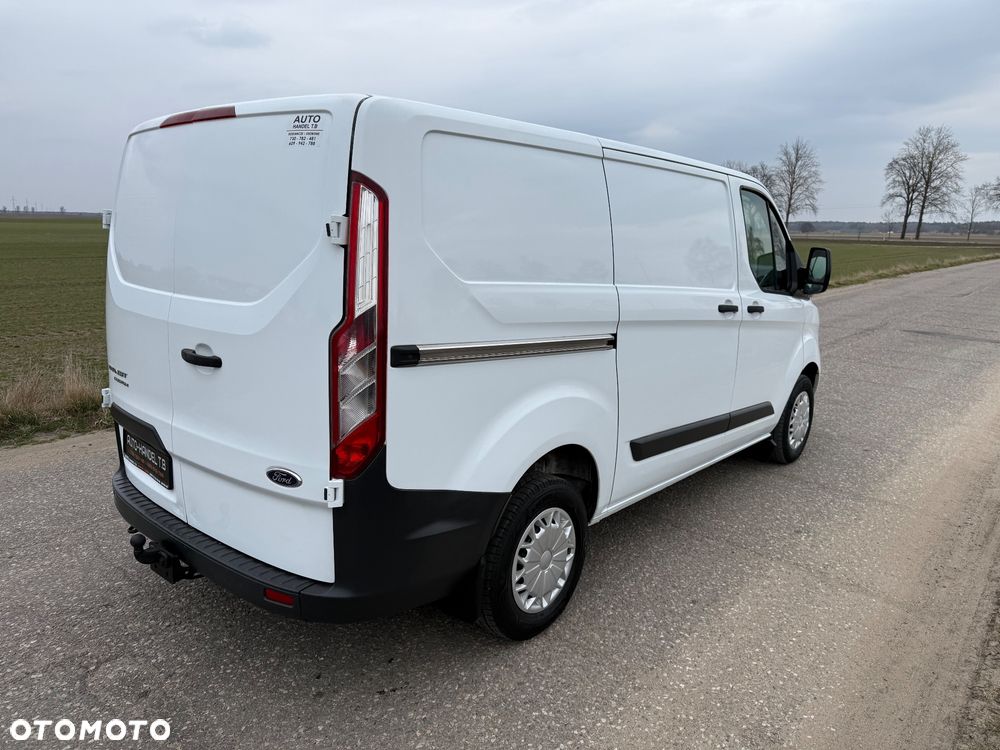 Ford Transit Custom - 11
