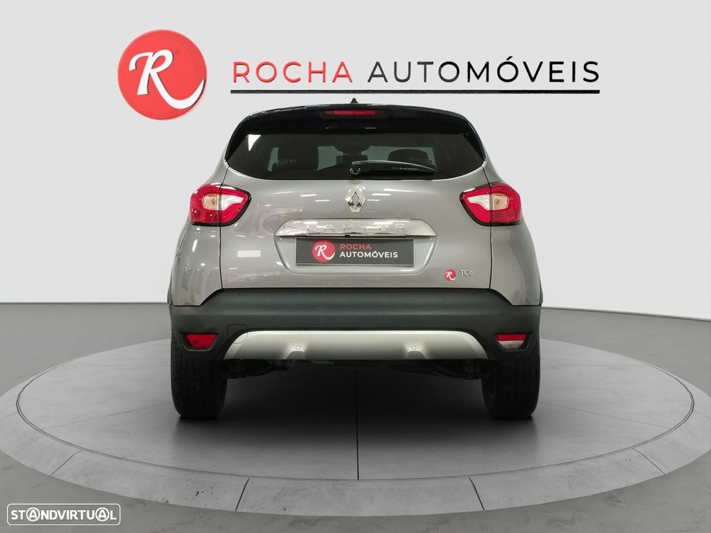 Renault Captur 1.2 TCe Exclusive EDC - 4