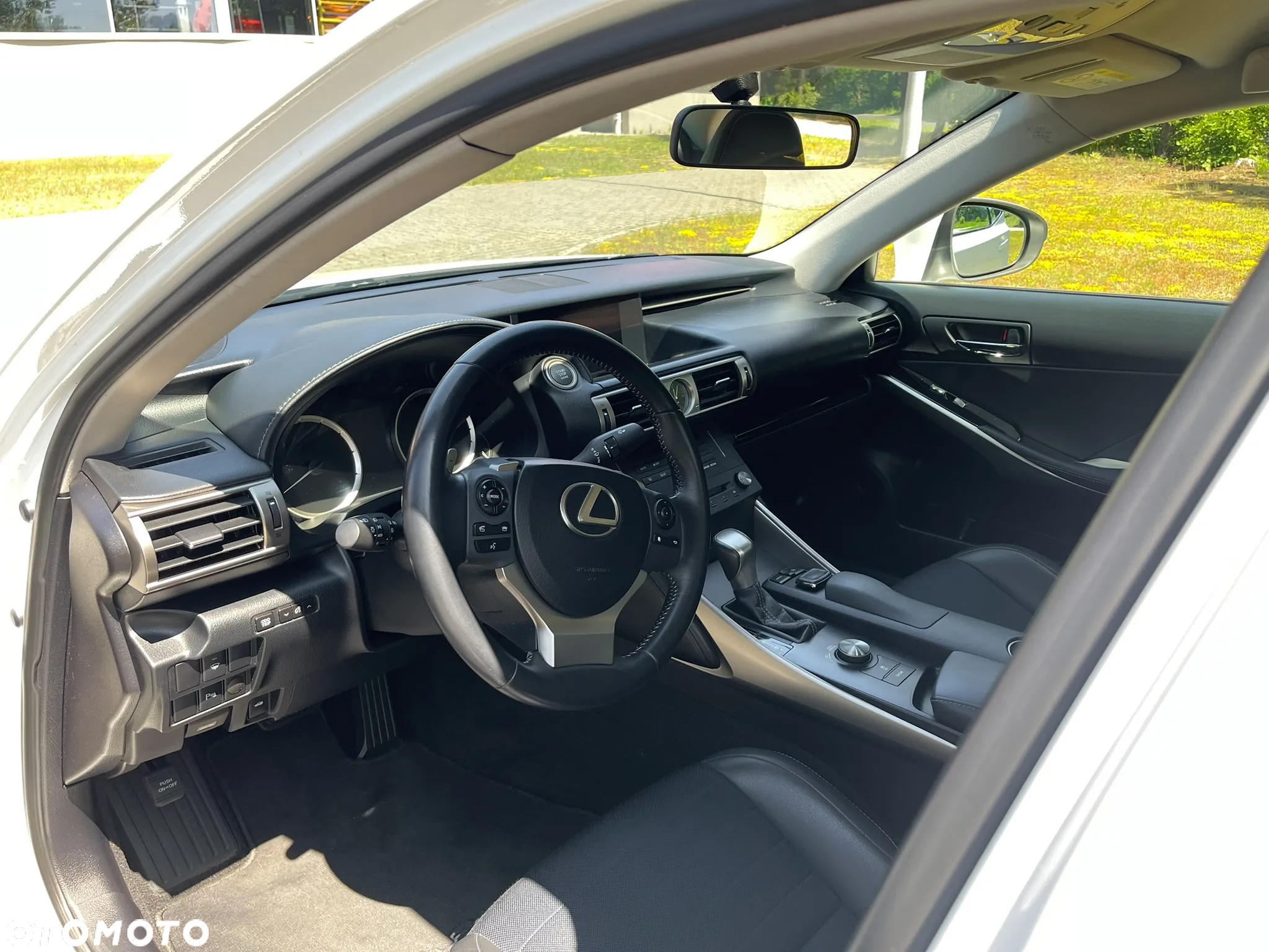 Lexus IS 250 Elegance - 17