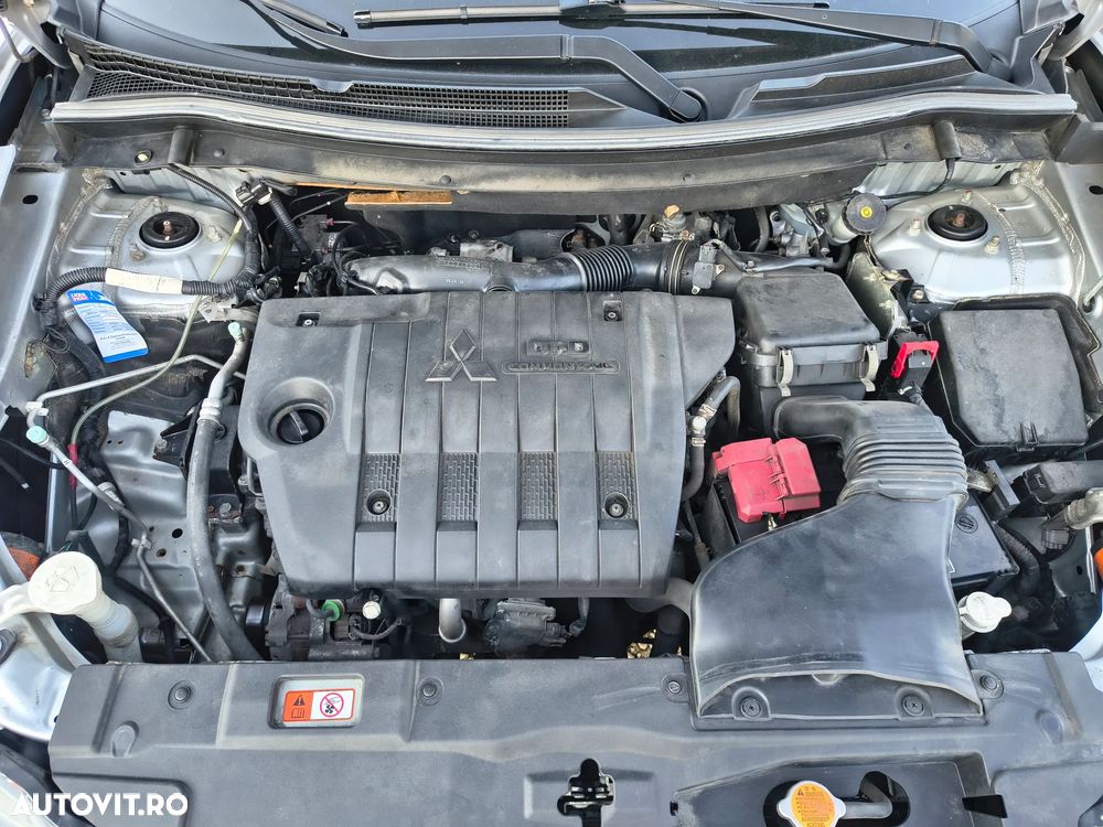 Mitsubishi Outlander 2.2L DI-D AS&G 6MT 4WD Instyle A60 - 31
