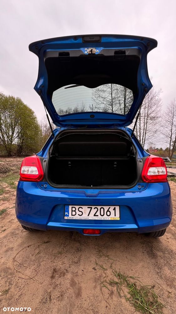 Suzuki Swift 1.2 Premium Plus - 6