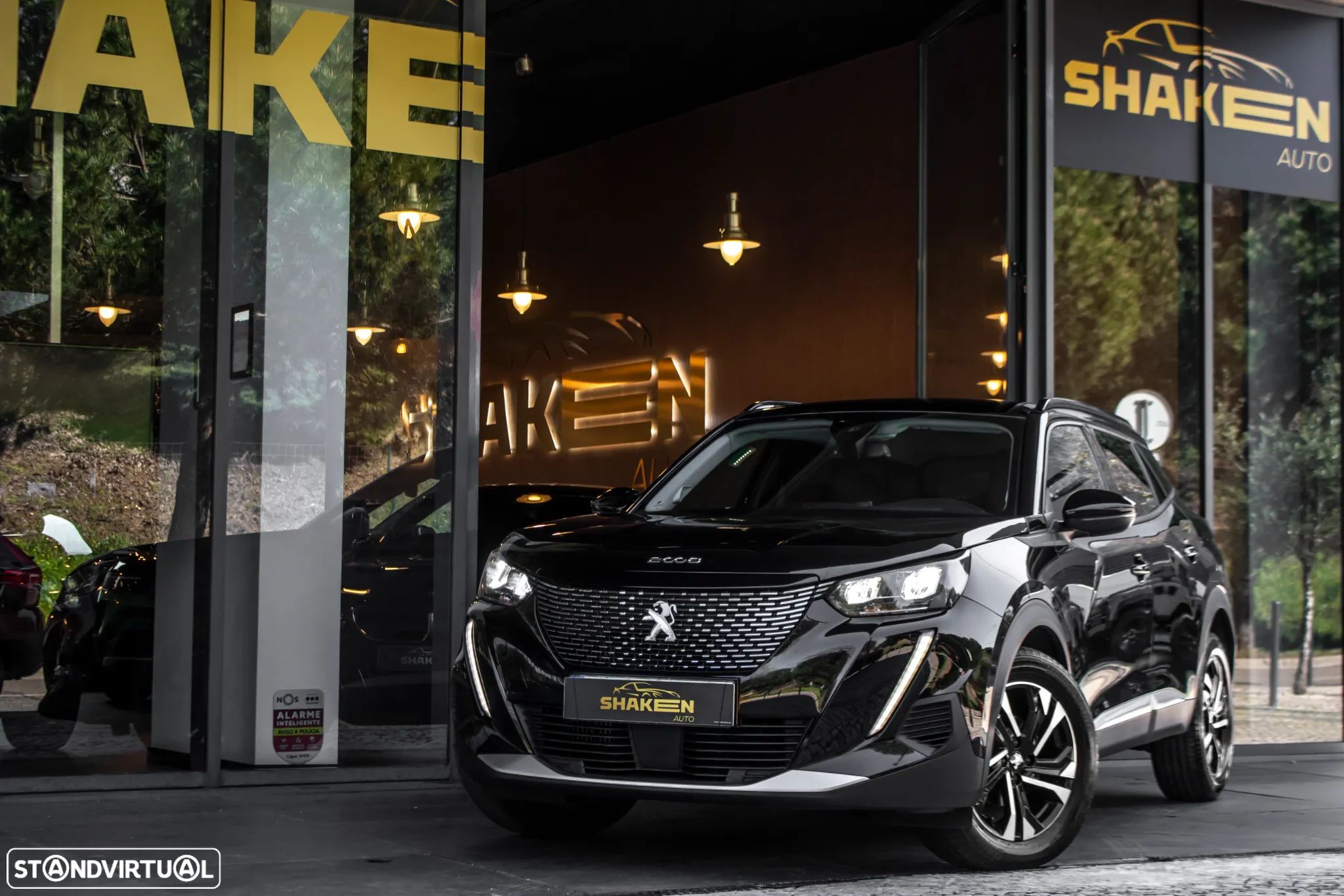 Peugeot 2008 1.5 BlueHDi Allure - 1