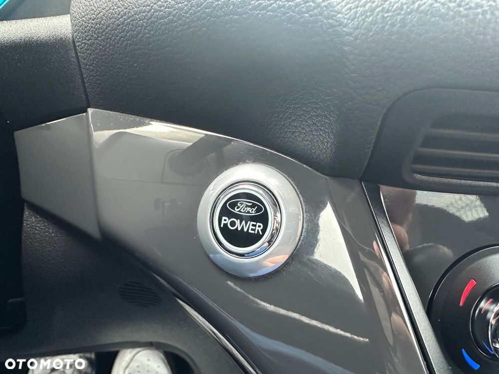 Ford Kuga 2.0 TDCi 4x4 Titanium - 31