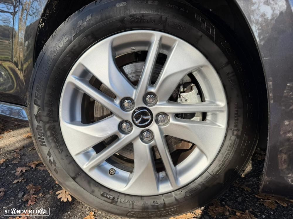 Mazda 2 1.5 L Hybrid VVT-i Agile - 3