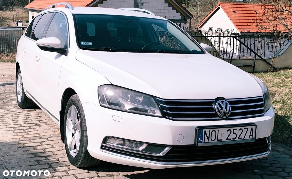 Volkswagen Passat 2.0 TDI 4Motion BlueMotion Technol Comfortline - 1