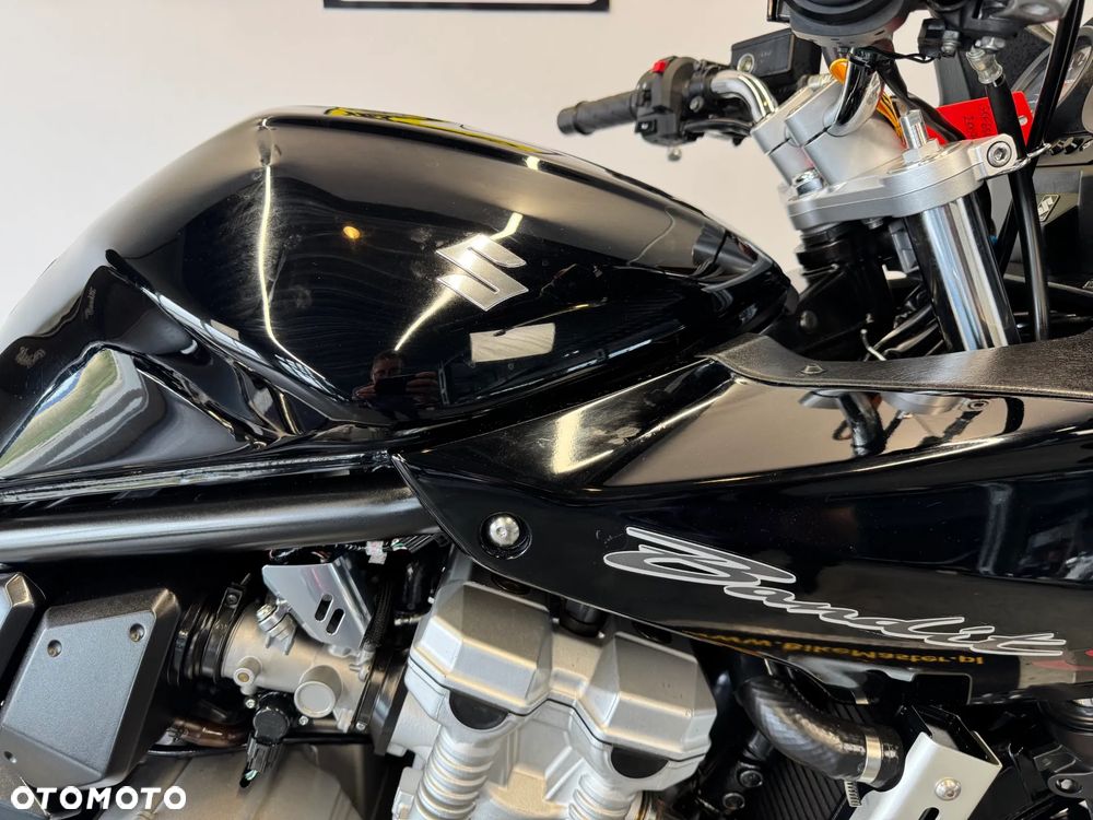Suzuki Bandit - 11