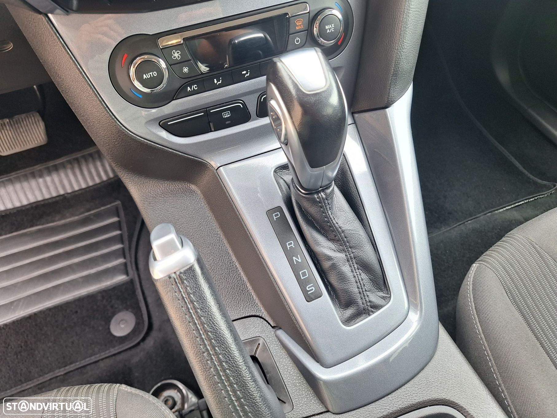 Ford Focus - 19