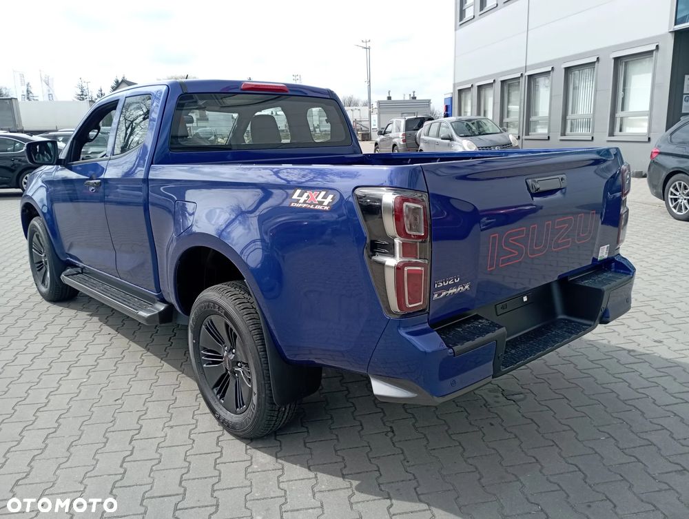 Isuzu D-Max 1.9 EC LSE - 40