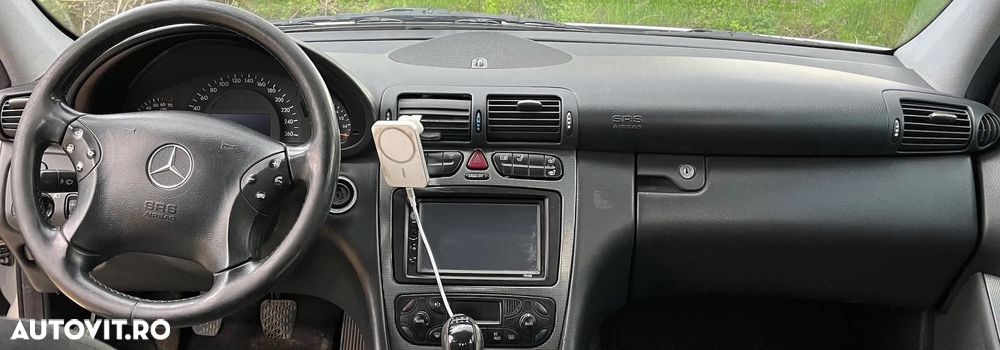 Mercedes-Benz C - 5