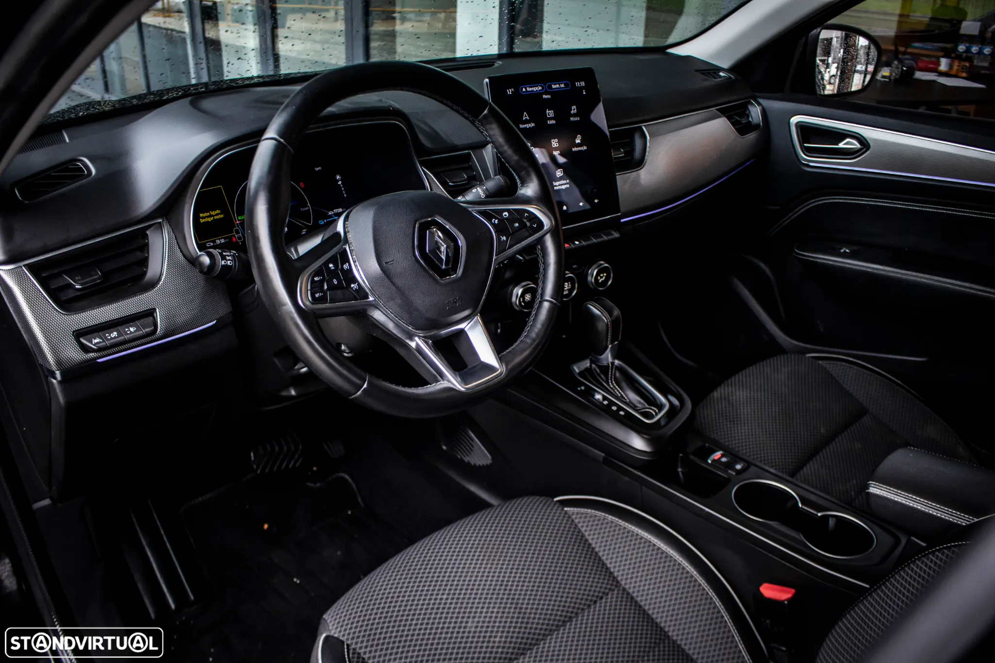 Renault Arkana 1.6 E-Tech Intens - 29