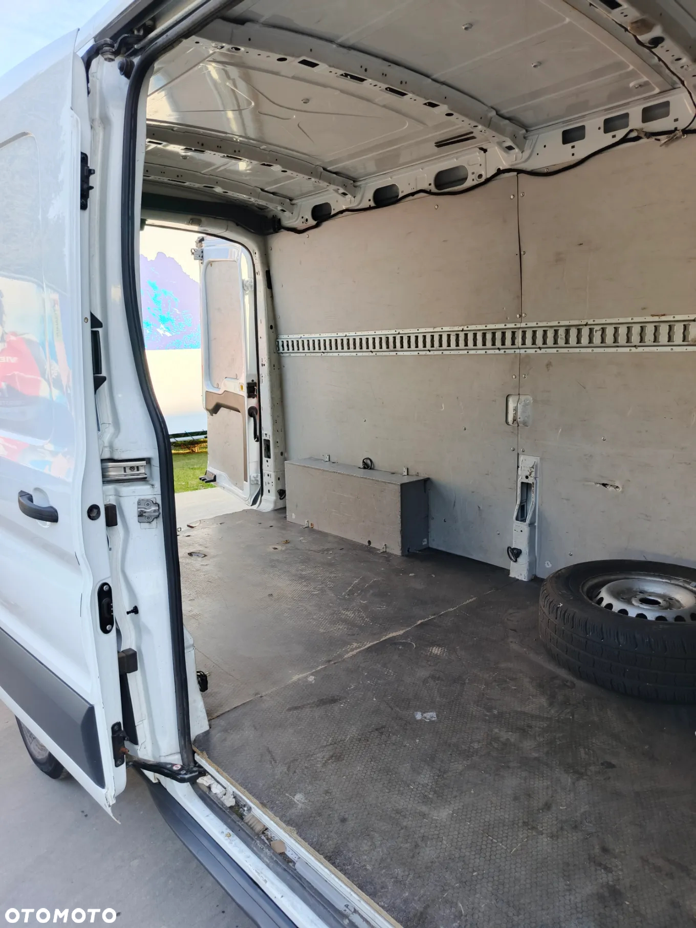 Ford Transit - 7