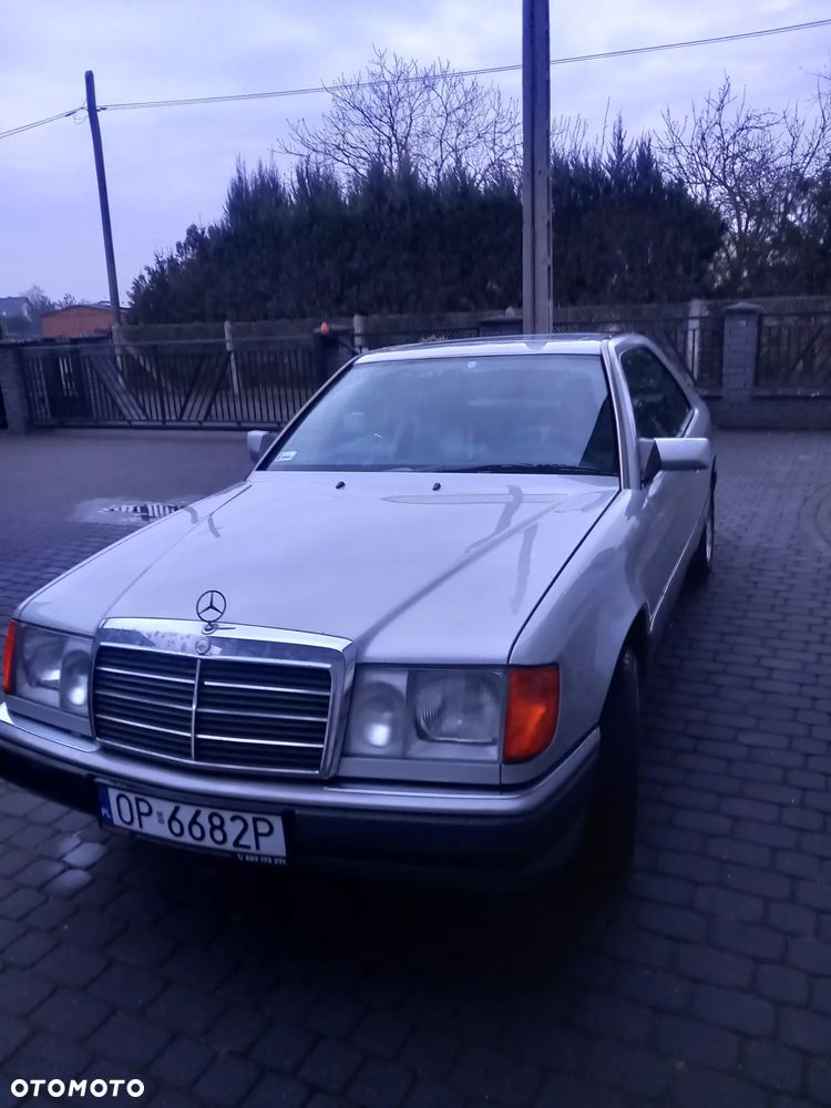 Mercedes-Benz W124 (1984-1993) - 1