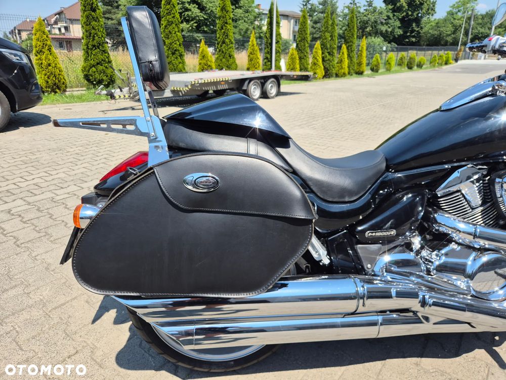 Suzuki Intruder - 20