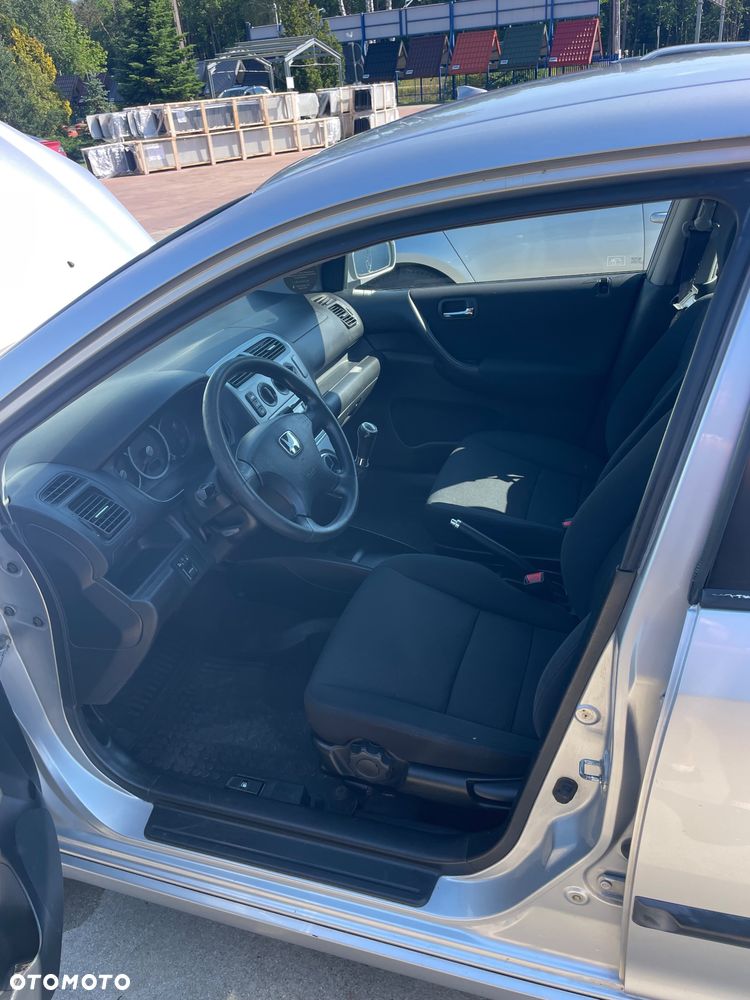 Honda Civic 1.4i LS - 15