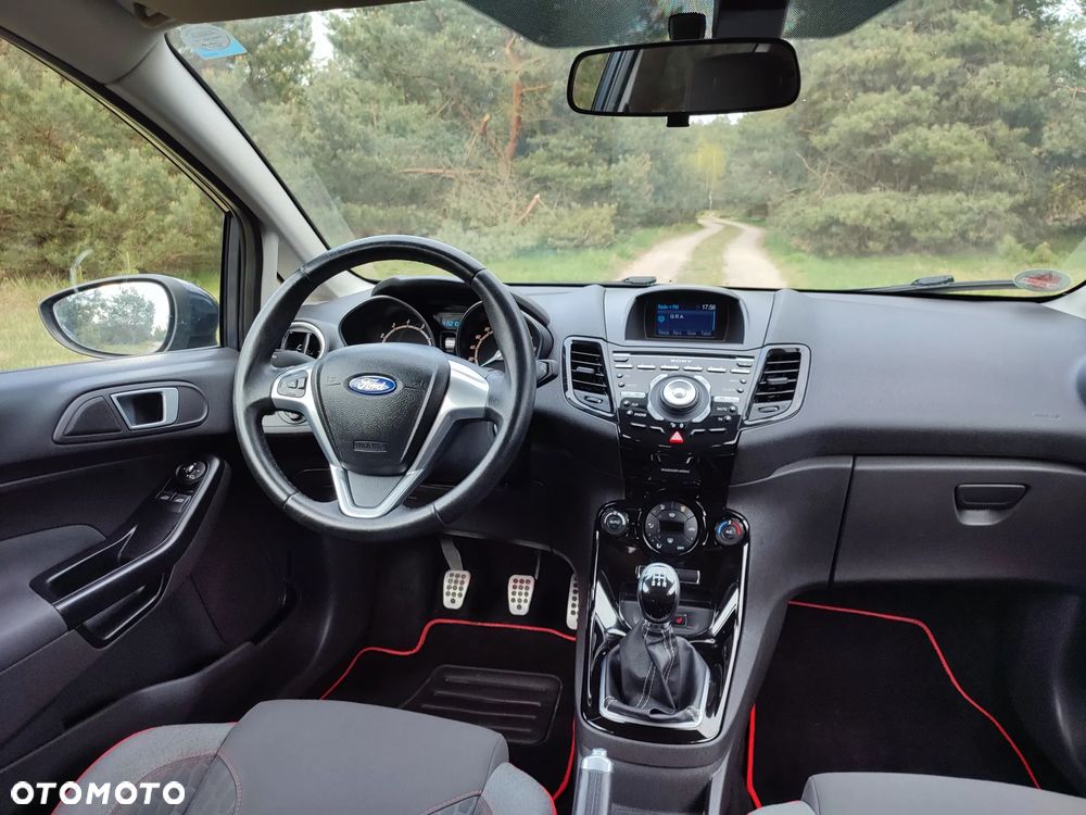 Ford Fiesta 1.0 EcoBoost STart-Stop ST-LINE - 30