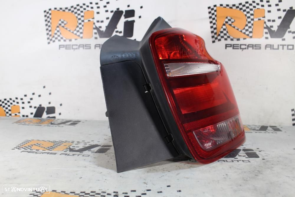 Farolim Direito Bmw 1 (F20)  Farolim Direito Bmw Serie 1 F20 / F21 - 3