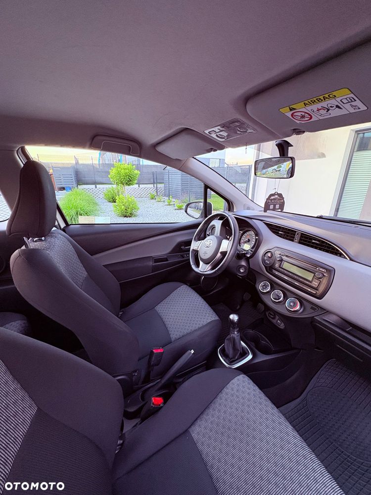 Toyota Yaris - 13
