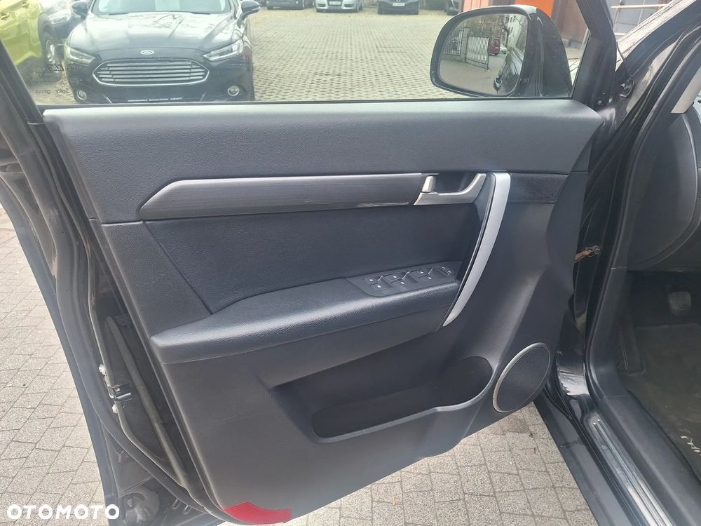 Chevrolet Captiva - 10
