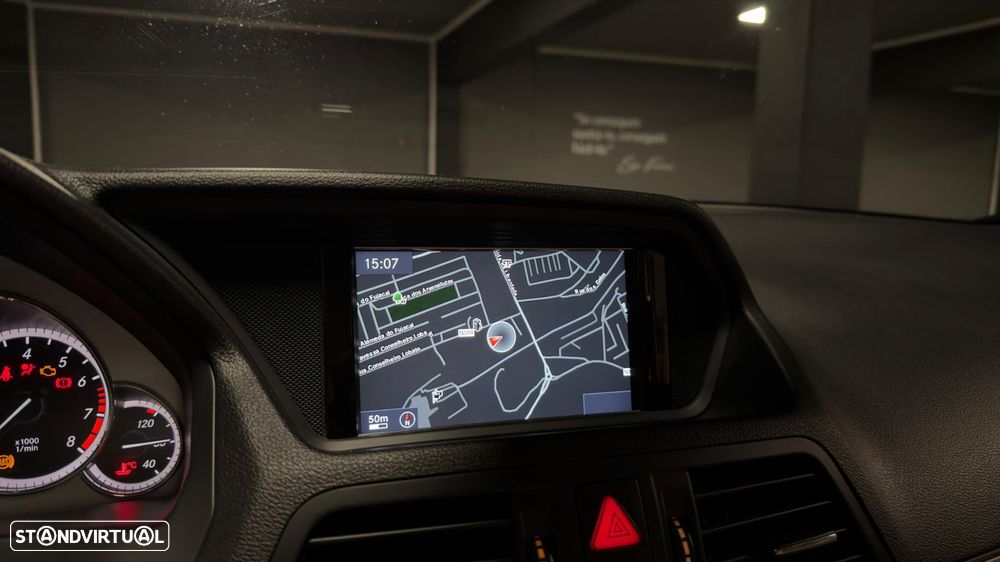 Mercedes-Benz E 200 CGI BlueEFFICIENCY Auto Avantgarde - 14