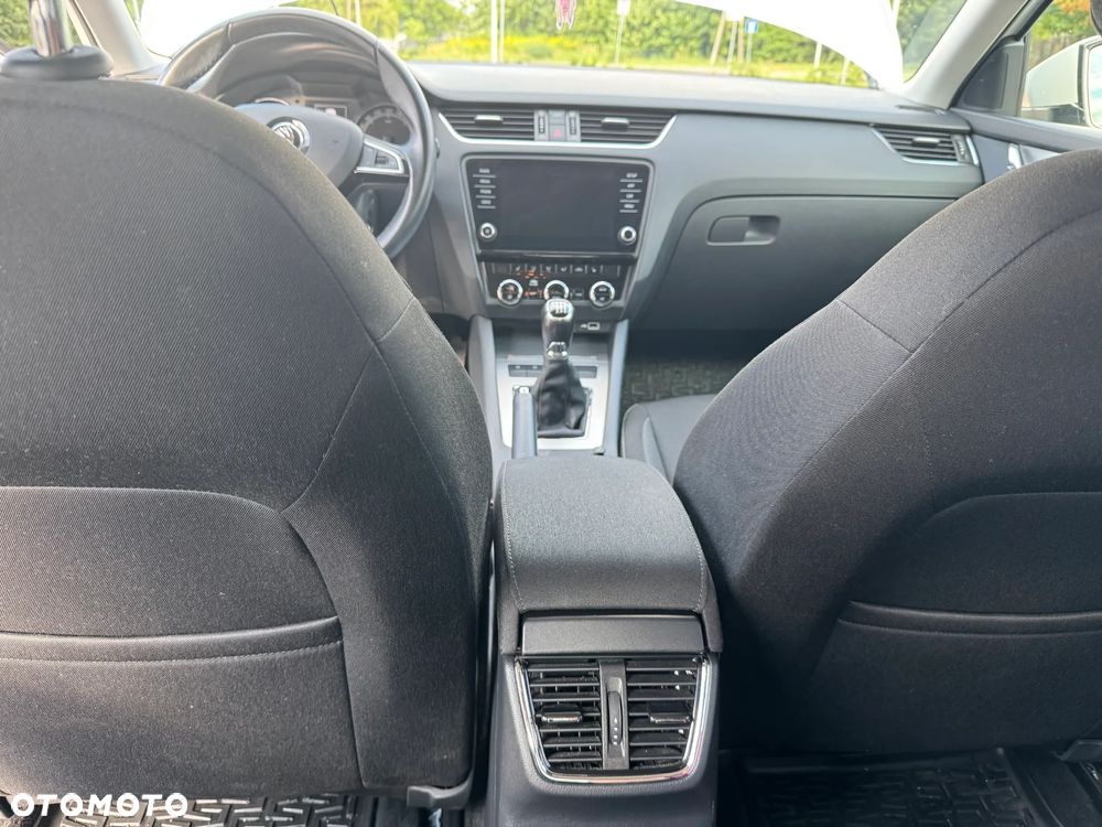 Skoda Octavia 1.4 TSI Ambition - 18