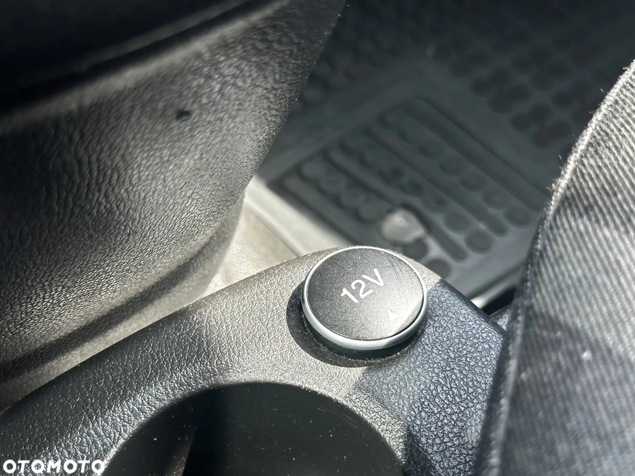 Ford Transit Connect - 21
