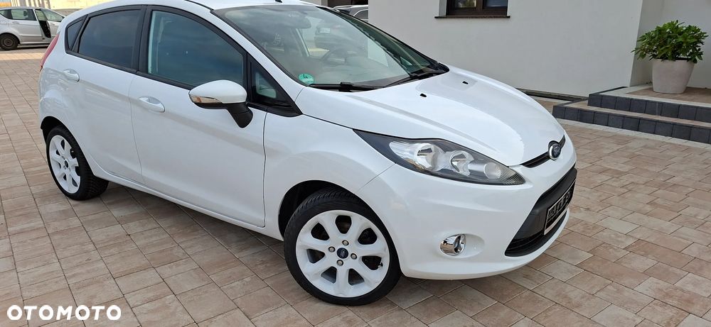 Ford Fiesta 1.25 Champions Edition - 8