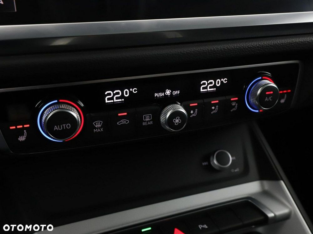 Audi Q3 45 TFSIe S tronic S line - 31