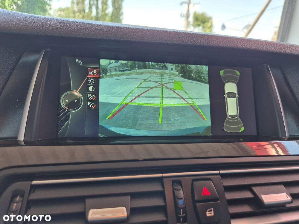 BMW Seria 5 535d - 37