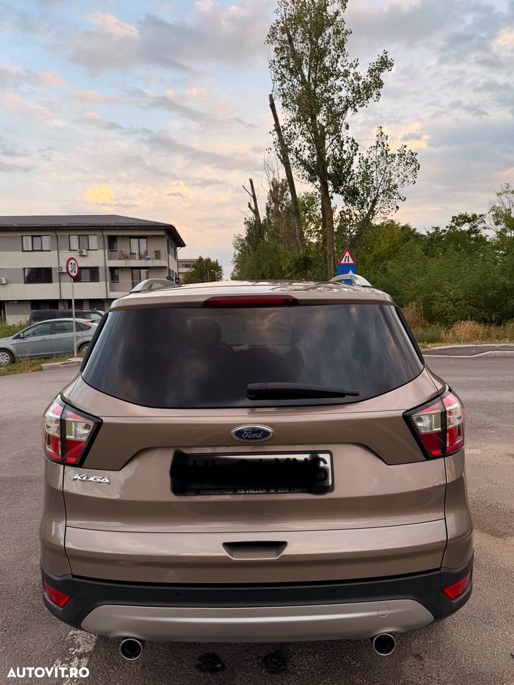 Ford Kuga 1.5 EcoBoost FWD Trend - 4