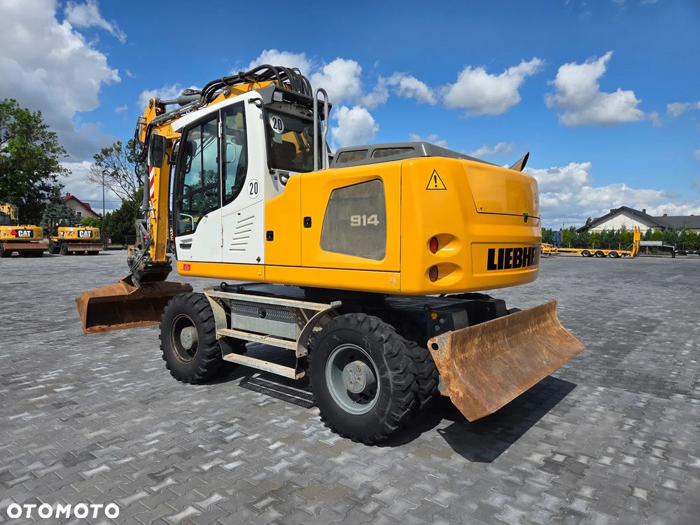 Liebherr A914 / z Niemiec / - 3