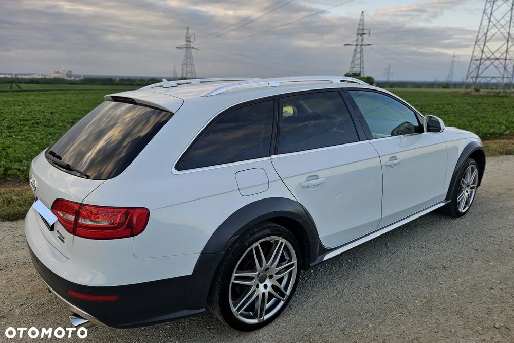 Audi A4 Allroad - 4