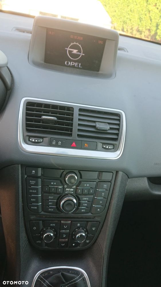 Opel Meriva - 12