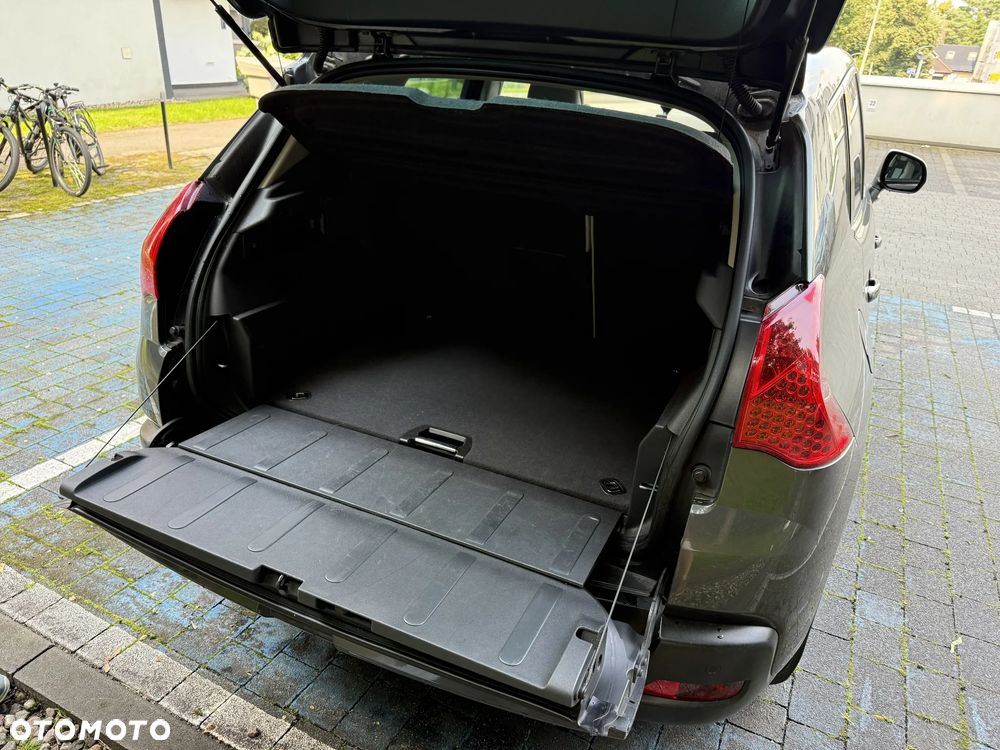 Peugeot 3008 - 31