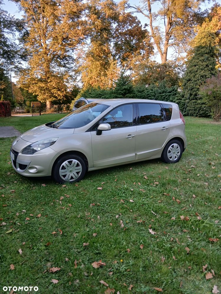 Renault Scenic - 13
