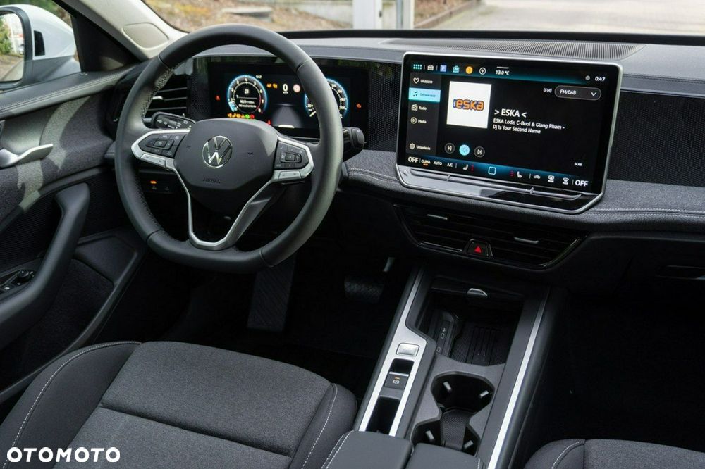 Volkswagen Passat Variant - 21