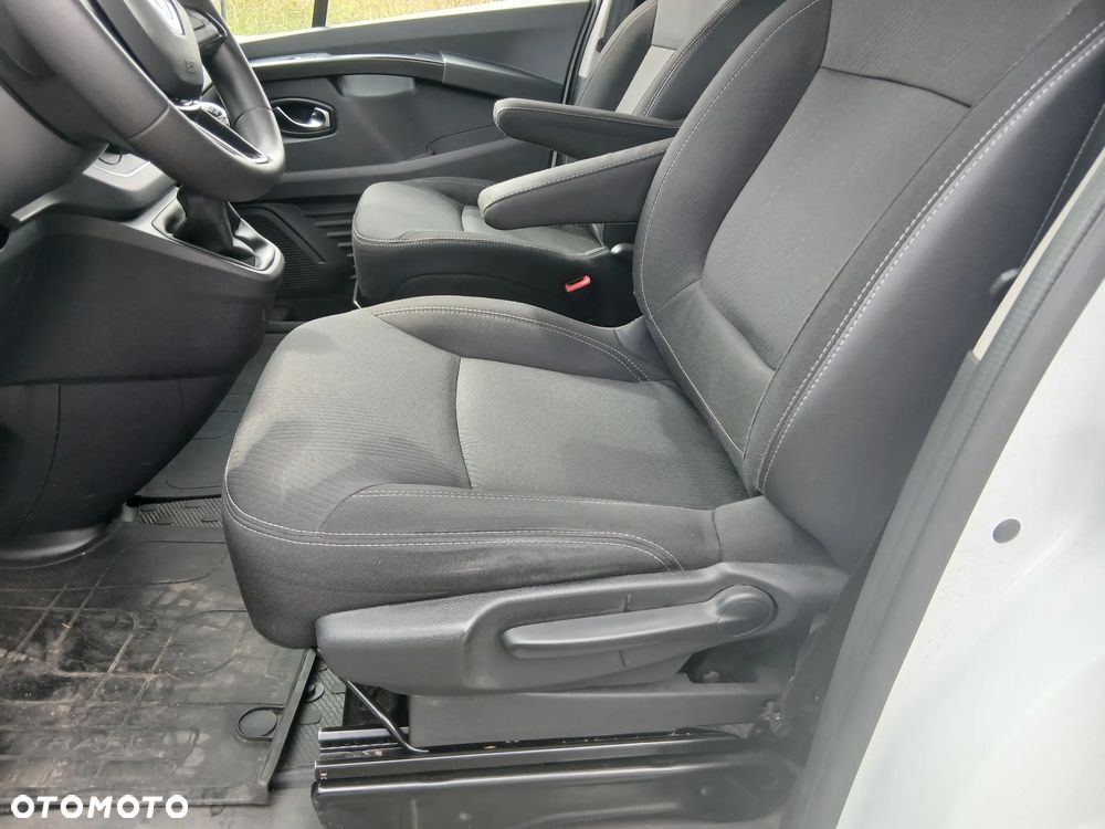 Renault TRAFIC - 17