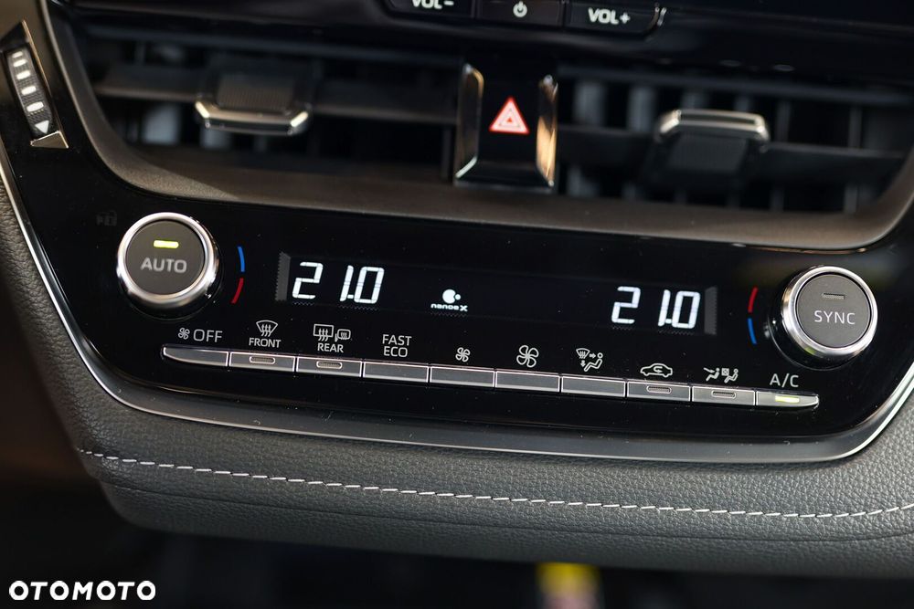 Toyota Corolla 2.0 Hybrid GR Sport Dynamic - 37